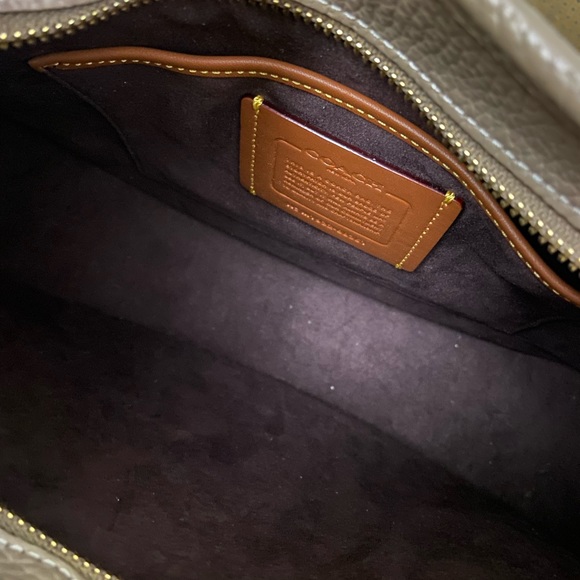 ❌SOLD❌COACH Emery Glovetanned Pebble Leather Crossbody in Elm - Picture 9 of 14